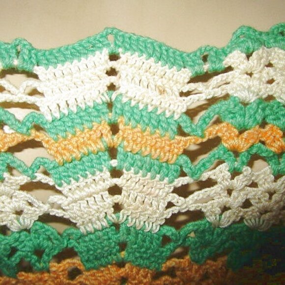 Vtg Hand CROCHET Country APRON Tie Back HALTER 50s 60s 70s Housewife RETRO Boho - Picture 4 of 9